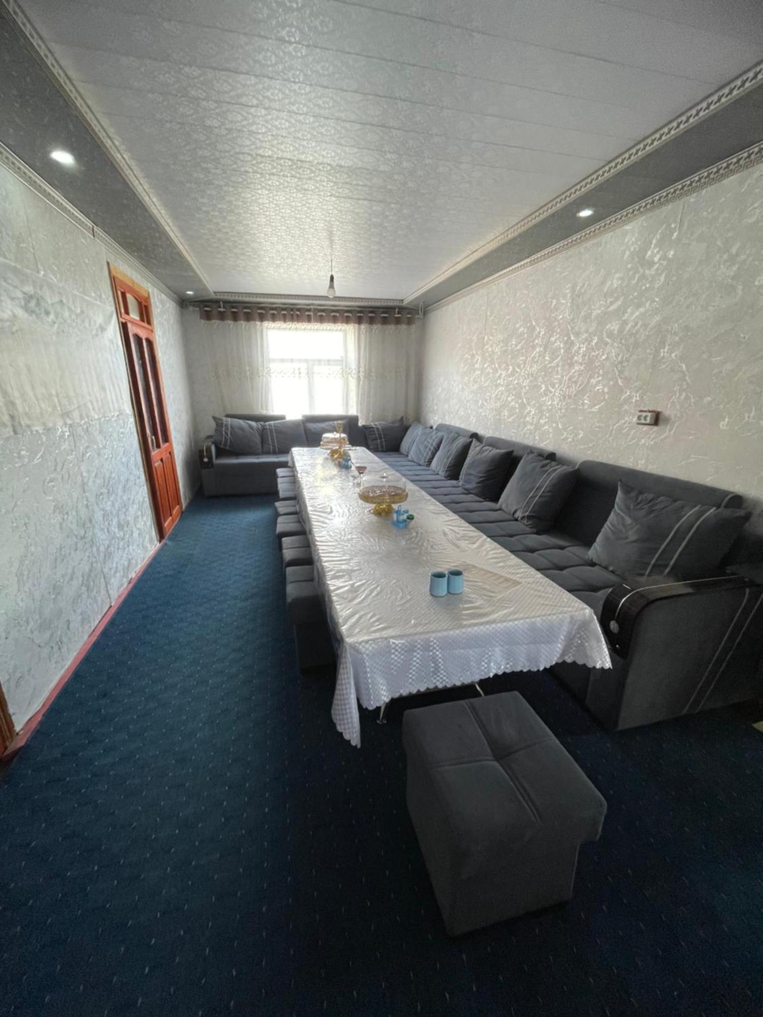 Cbt1 Sary-Mogul Hotel Exterior foto